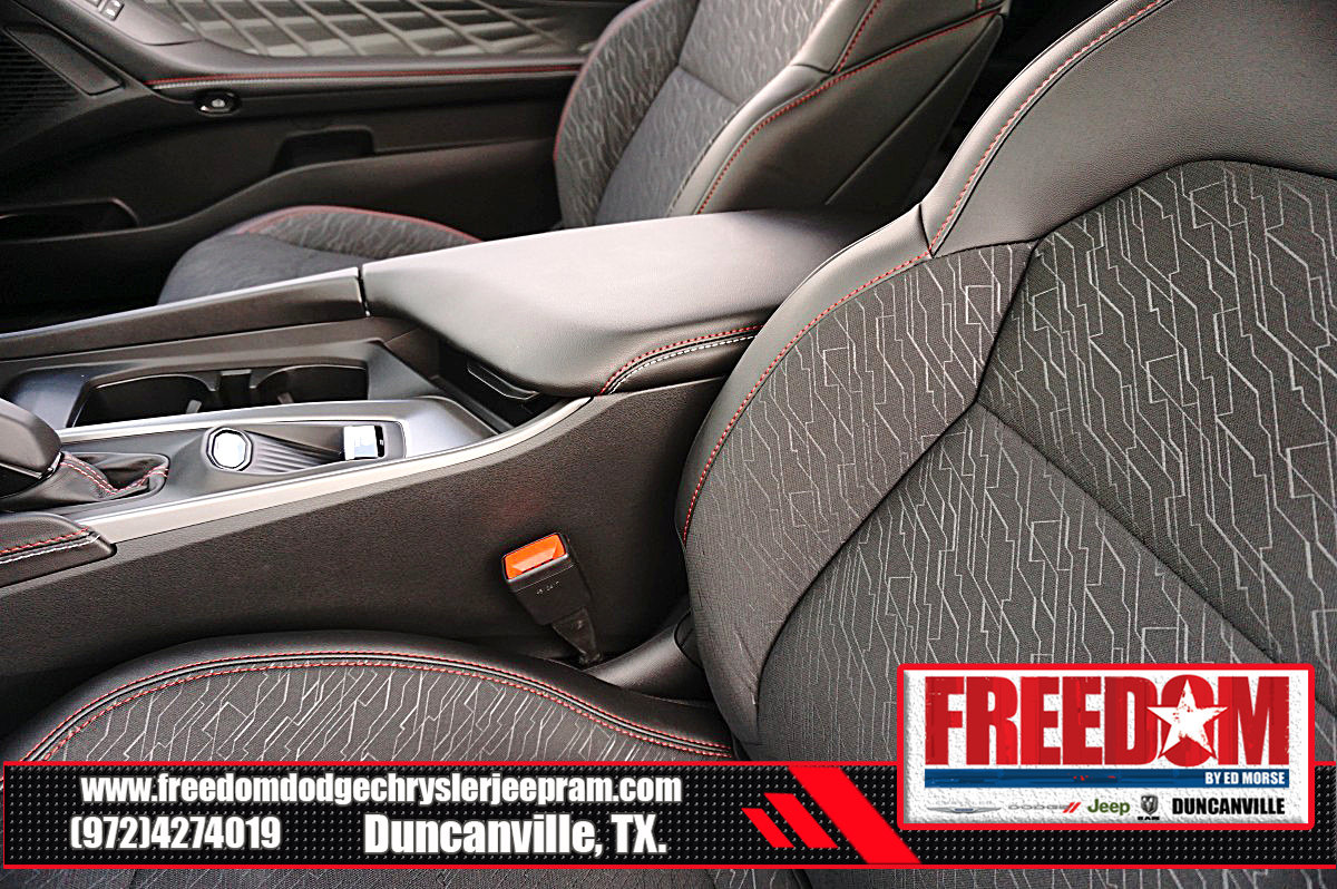 New 2026 Dodge Charger Scat Pack w/ Blacktop Package AWD/4WD image 32