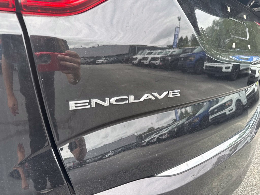 Used 2023 Buick Enclave Essence FWD image 43