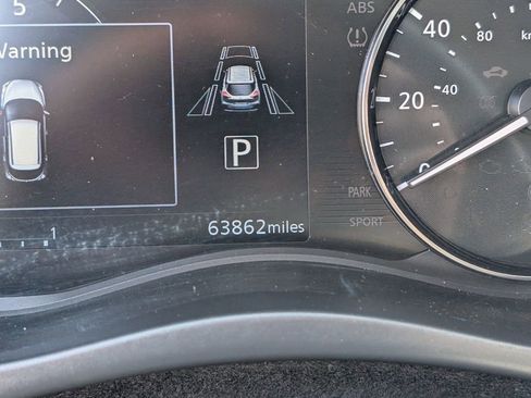 Used 2021 Nissan Kicks SR image 21