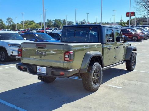 New 2026 Jeep Gladiator Sport AWD/4WD image 6