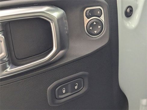 Certified 2023 Jeep Wrangler Rubicon image 11