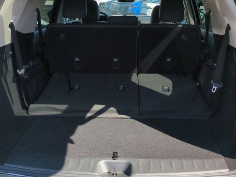 New 2026 Nissan Pathfinder SL FWD image 14