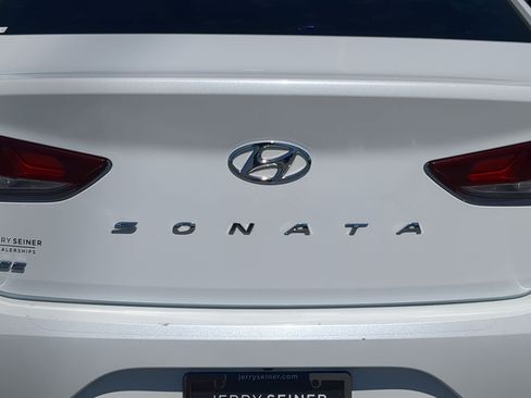 Used 2018 Hyundai Sonata SE FWD image 13