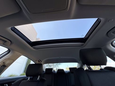 Used 2021 Honda Accord EX image 27
