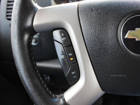 Used 2014 Chevrolet Silverado 2500 LT w/ Snow Plow Prep Package image 25