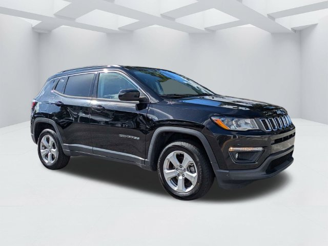 Used 2021 Jeep Compass Latitude AWD/4WD image 2