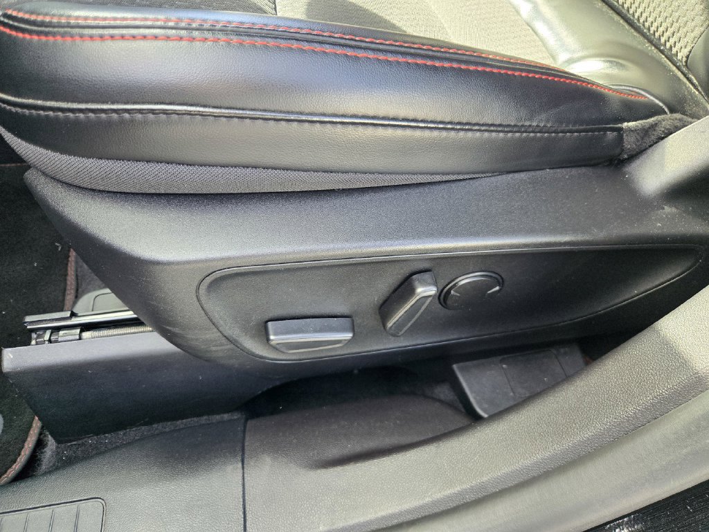 Used 2023 Ford Escape ST-Line w/ Tech Pack #1 FWD image 15