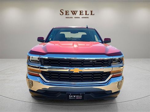 Used 2018 Chevrolet Silverado 1500 LT w/ Texas Edition image 8