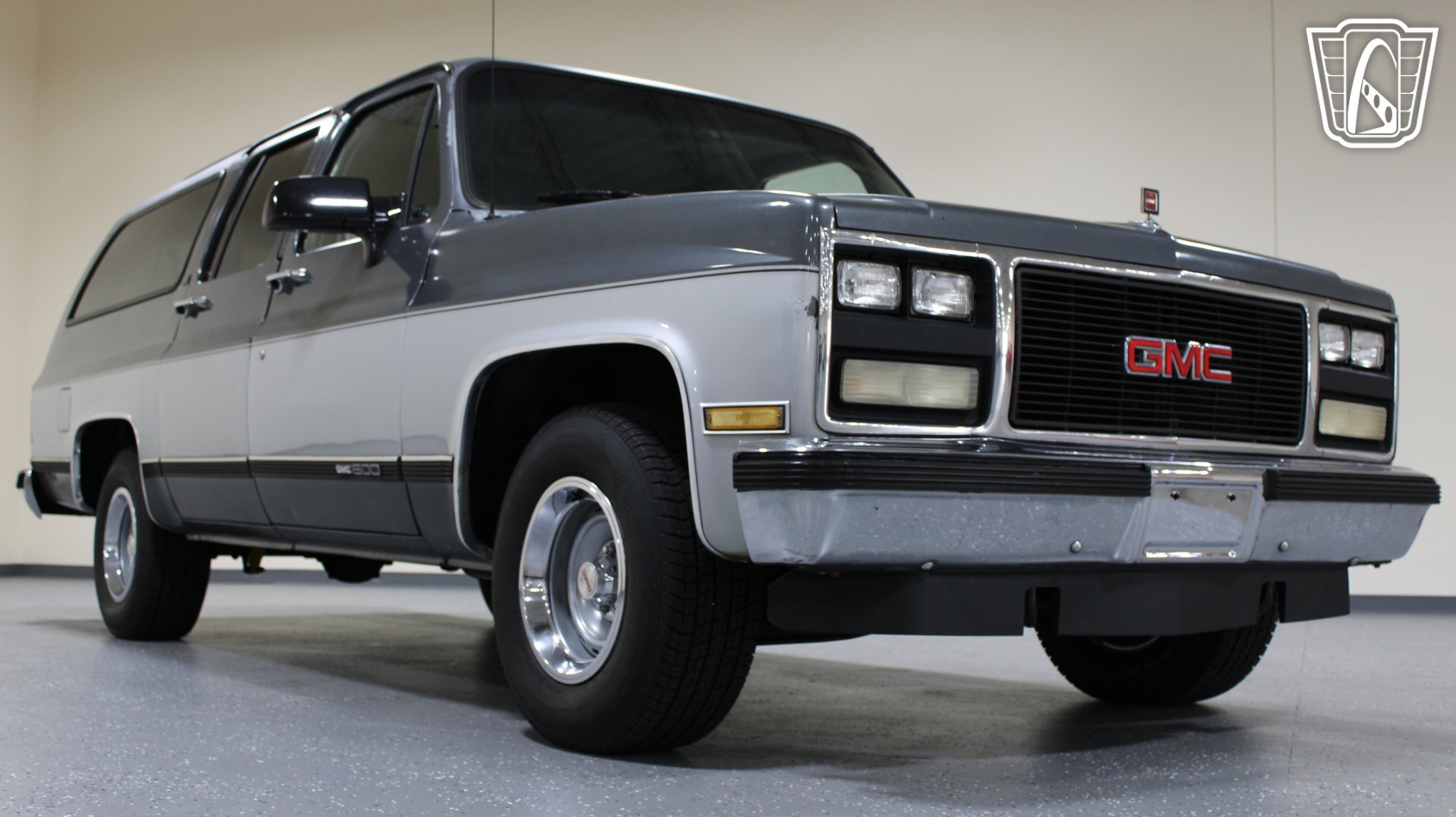 Used 1990 GMC Suburban 2WD image 37