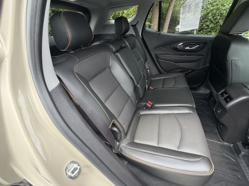 Used 2023 GMC Terrain AT4 w/ Infotainment Package II AWD/4WD image 17