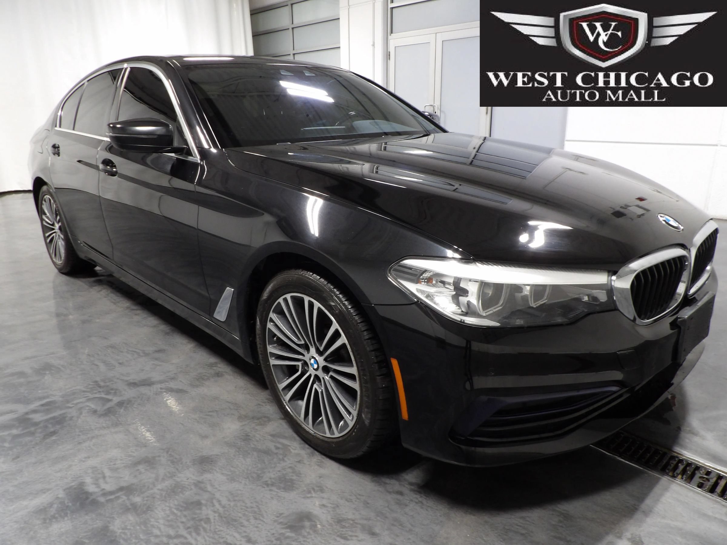 Used 2019 BMW 530i w/ Convenience Package RWD image 1