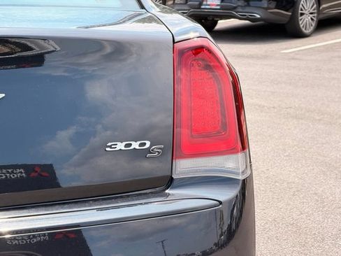 Used 2020 Chrysler 300 S RWD image 11