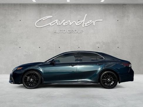 Used 2021 Toyota Camry XSE image 4