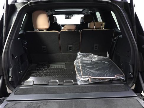 New 2026 Lincoln Navigator Black Label image 19