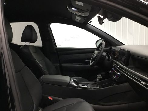 Used 2025 Hyundai Santa Cruz SEL image 17