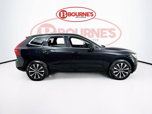 Used 2023 Volvo XC60 B5 Core AWD/4WD image 12