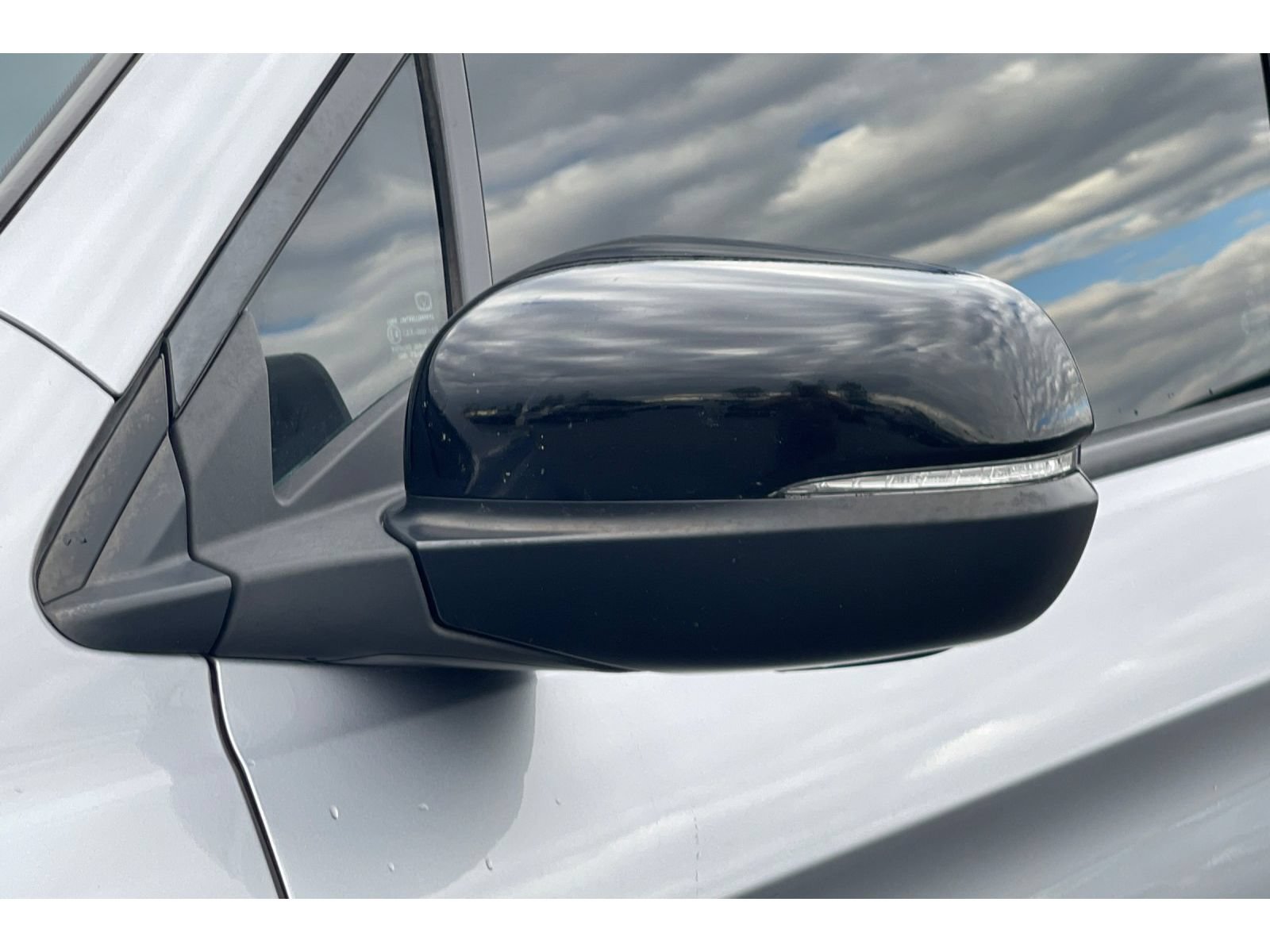 Used 2023 Honda Passport TrailSport image 12