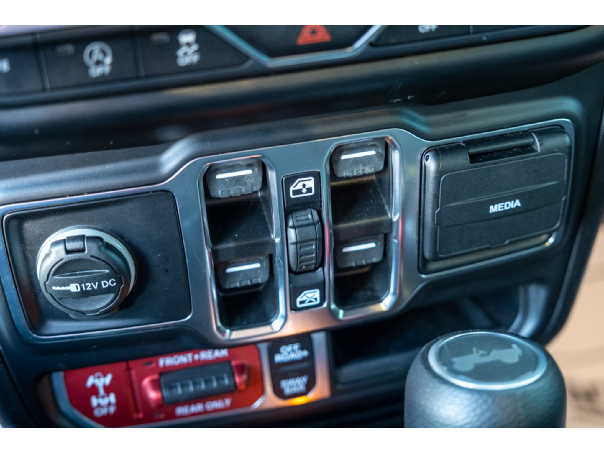 Used 2021 Jeep Wrangler Unlimited Rubicon AWD/4WD image 28