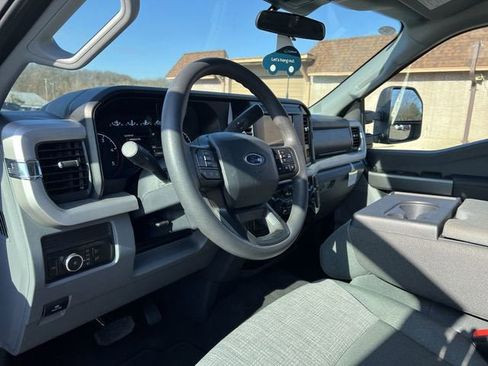 Used 2026 Ford F250 XLT image 10