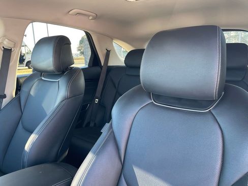 Used 2025 Genesis GV70 2.5T image 24