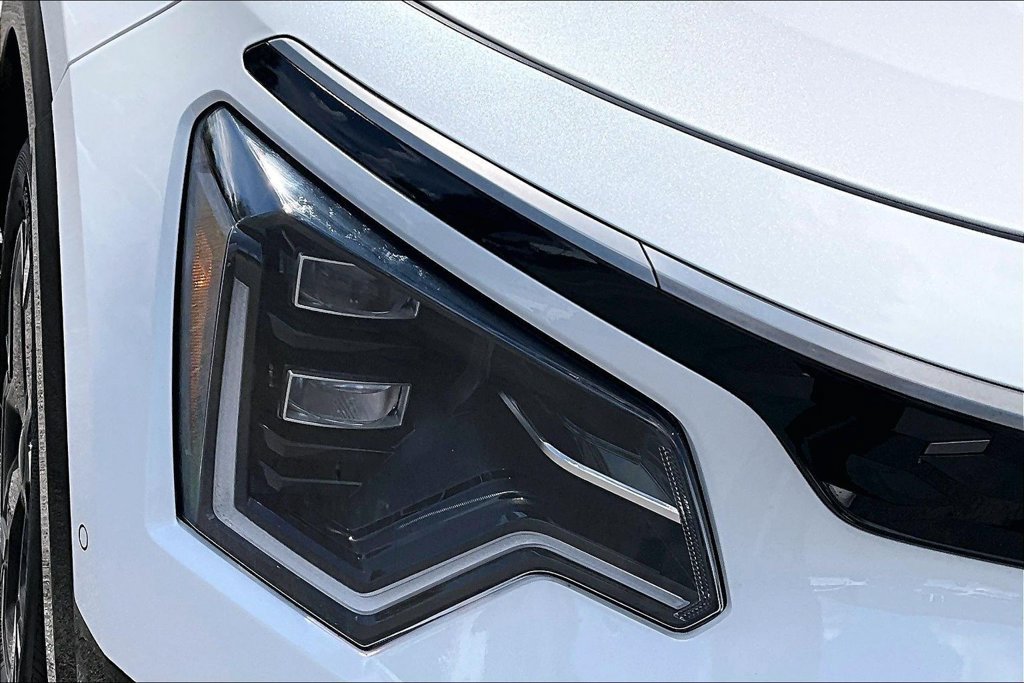 Used 2023 Kia Niro Wave w/ Wave Preserve Package FWD image 30