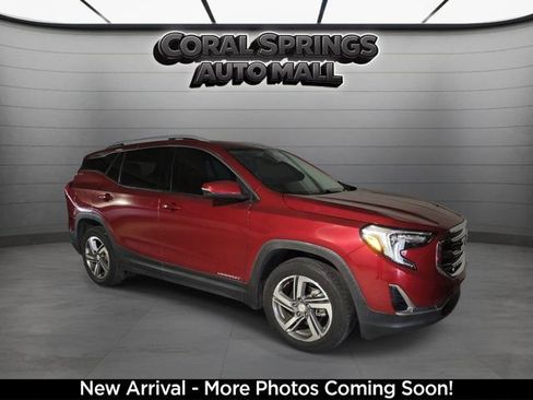 Used 2020 GMC Terrain SLT w/ Preferred Package FWD image 1
