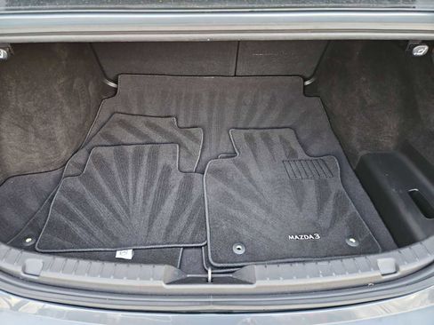 Used 2023 MAZDA MAZDA3 s image 33