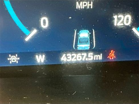 Used 2022 Ford F150 Lariat w/ Equipment Group 502A High image 17