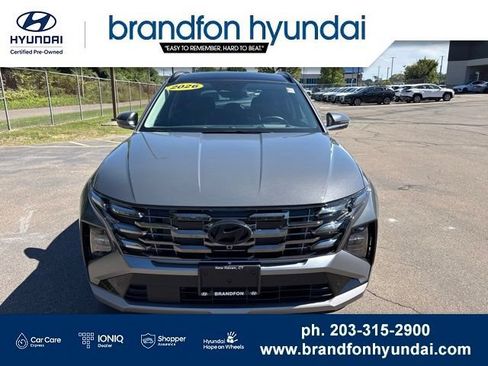 Used 2026 Hyundai Tucson Limited AWD/4WD image 2