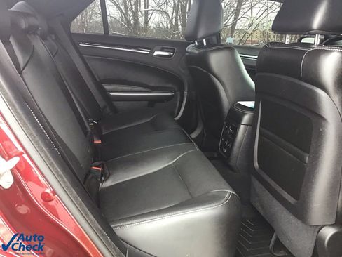 Used 2021 Chrysler 300 S w/ Popular Equipment Group image 15