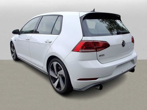 Used 2018 Volkswagen GTI SE FWD image 28