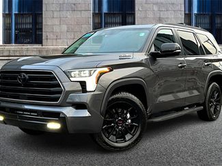 Used 2024 Toyota Sequoia Limited w/ TRD Off-Road Package video 2