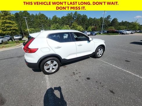 Used 2019 Volvo XC40 T5 Momentum AWD/4WD image 13