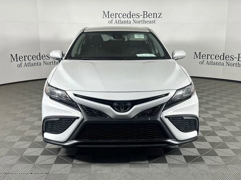 Used 2023 Toyota Camry SE w/ Convenience Package image 2