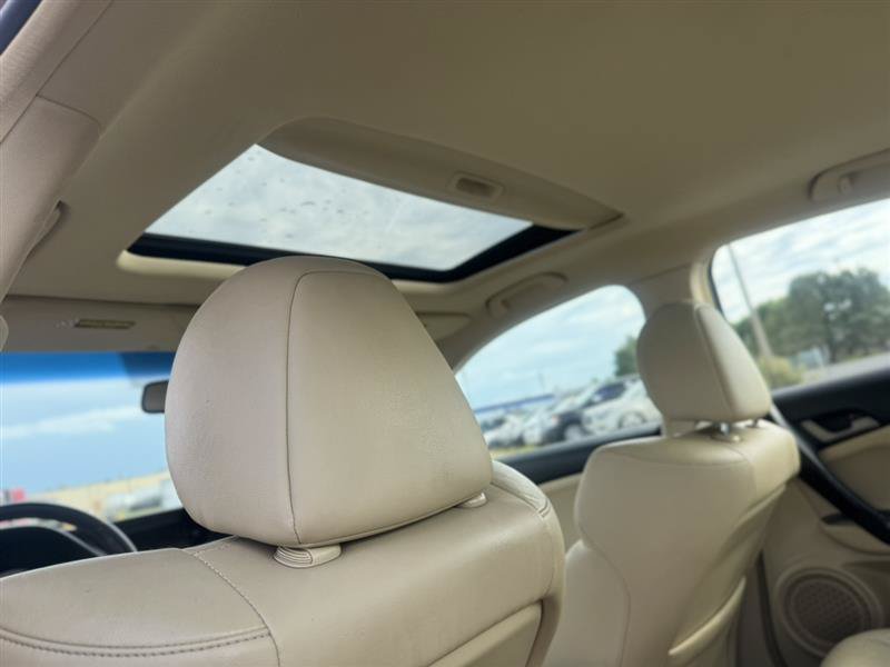 Used 2010 Acura TSX Sedan FWD image 22