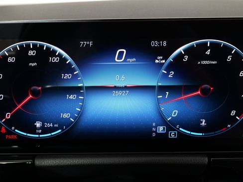 Used 2023 Mercedes-Benz GLA 250 4MATIC image 37