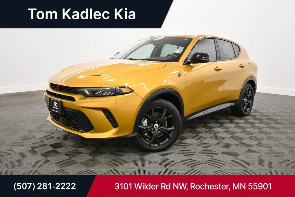 Used 2024 Dodge Hornet R/T w/ Tech Pack w/o Parking AWD/4WD image 1