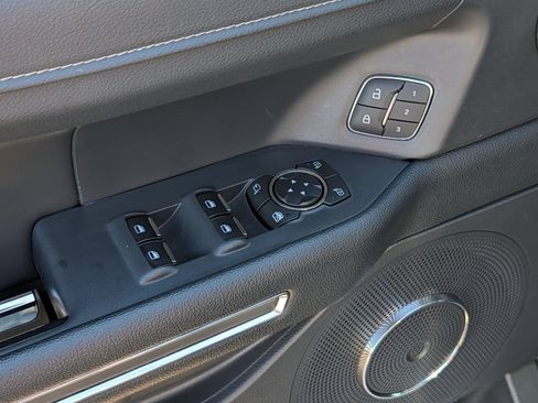 Certified 2024 Ford Expedition XLT AWD/4WD image 19