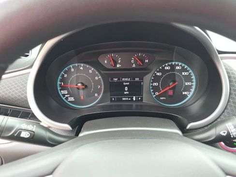 Used 2025 Chevrolet Malibu LT image 14