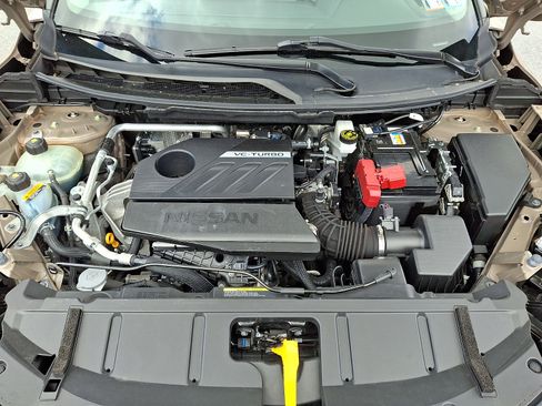 Certified 2024 Nissan Rogue SV w/ SV Premium Package AWD/4WD image 29