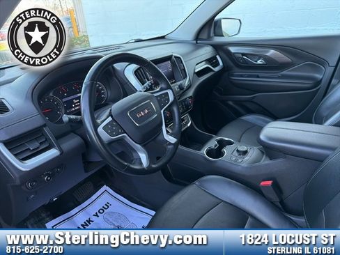 Used 2023 GMC Terrain SLT image 10