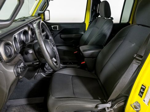 Used 2022 Jeep Wrangler Unlimited Sport image 22