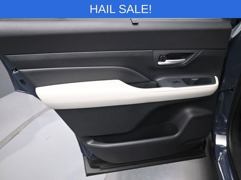 Certified 2024 Toyota Grand Highlander Platinum image 30