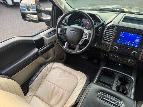 Used 2021 Ford F350 Limited w/ FX4 Off-Road Package AWD/4WD image 6