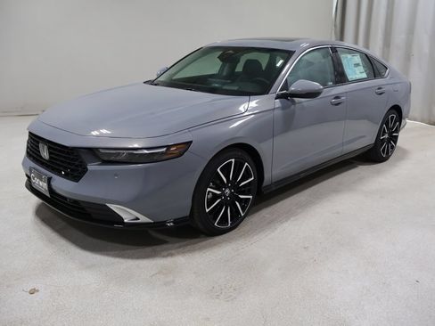 New 2026 Honda Accord Touring image 3