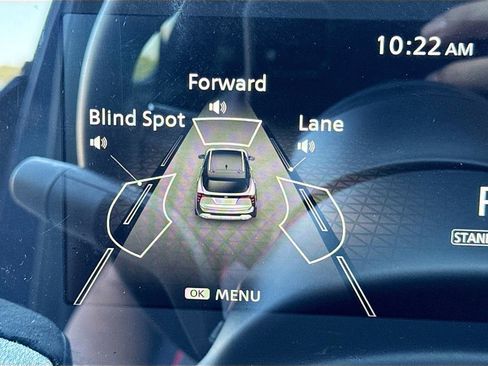 Used 2025 Nissan Kicks SV FWD image 30