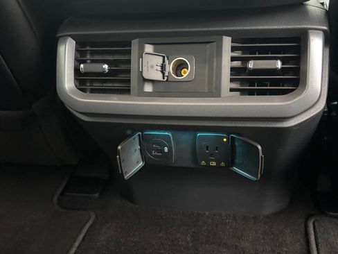 Certified 2022 Ford F150 Lariat image 25