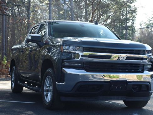 Used 2020 Chevrolet Silverado 1500 LT w/ All-Star Edition image 4