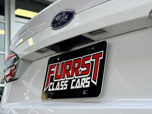 Used 2020 Ford Fusion SE image 8