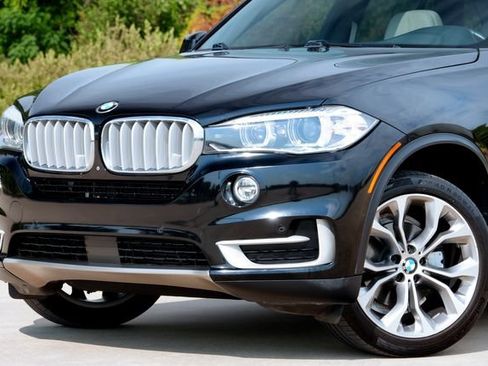Used 2018 BMW X5 sDrive35i RWD image 18